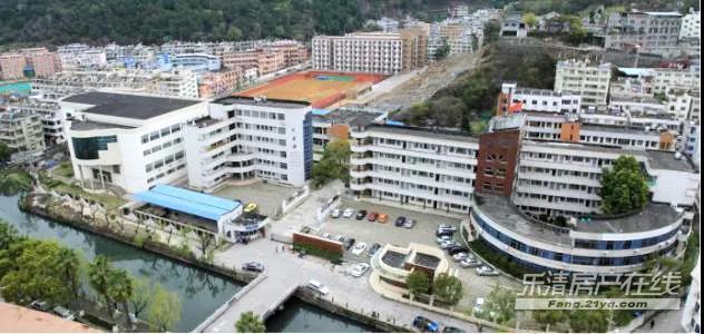 乐清二中今年秋季搬入新校区位置在滨海新区