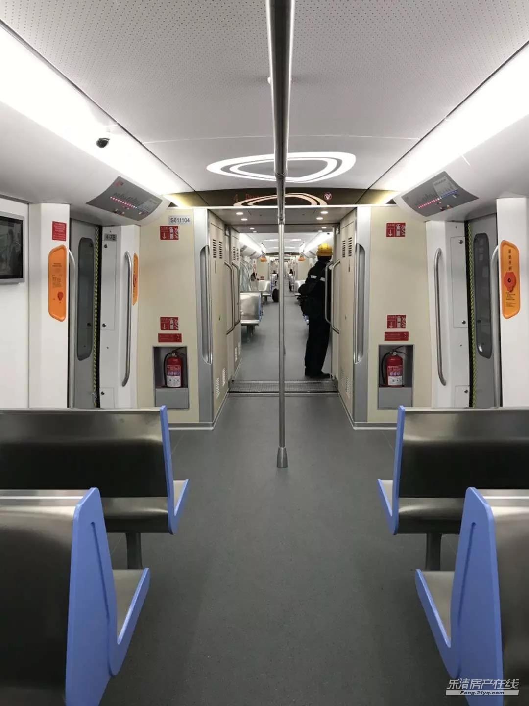 刚开通的温州轻轨s1线客流量不大